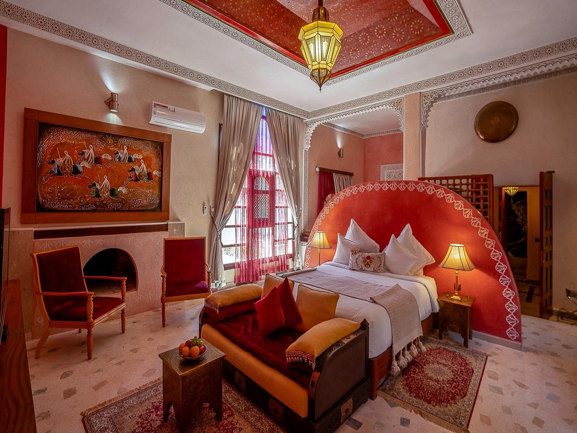 ริอ๊าด เคล เด ซอล Hotel Aghmat ภายนอก รูปภาพ
